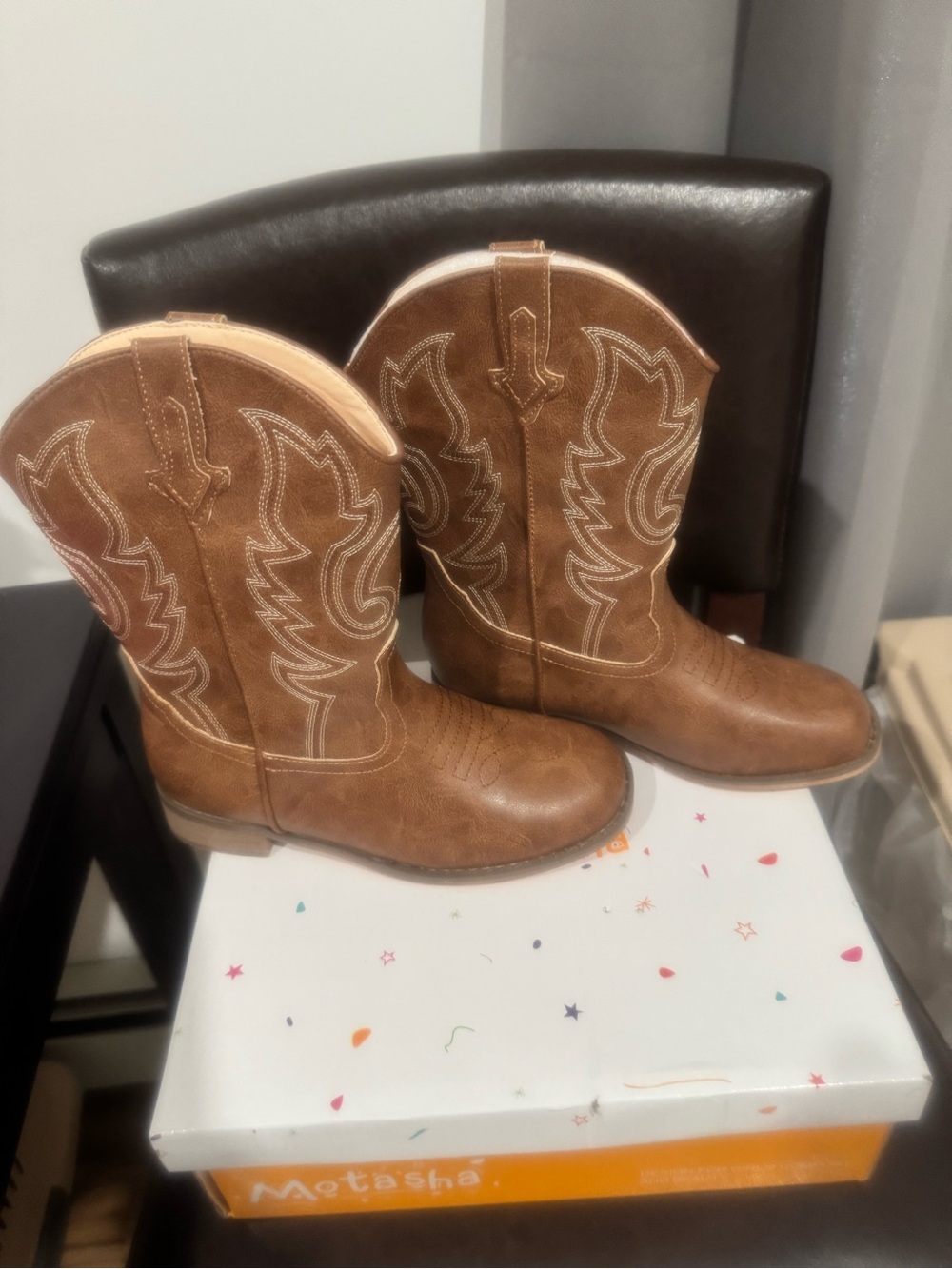 Motasha Kids Tan Cowboy Pull-On Boots